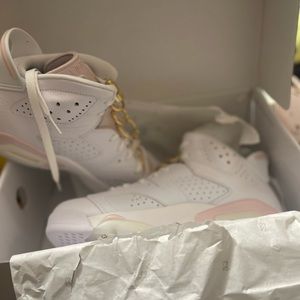 Nike Jordan Gold Hoops